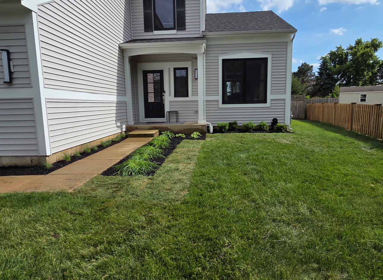 Lawn care service West Chicago IL